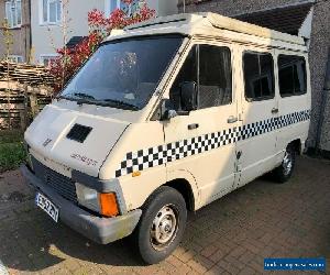 RENAULT TRAFIC AS CAMPER VAN 1988 PETROL / POP-TOP / NON- RUNNER / SLEEPS 5 for Sale