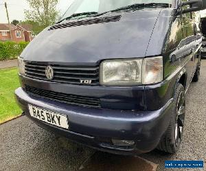 Volkswagen Transporter 2.5TDI 