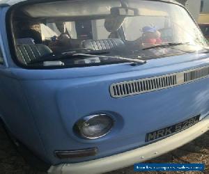 Vw camper t2 bay window