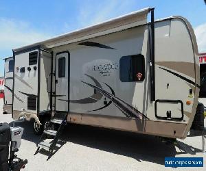 2019 Forest River Rockwood Signature Ultra Lite 8327SS Camper