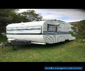 1975 Luxury Caravan