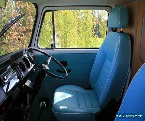 1976 Volkswagen T2 Bay Window Camper Van 4 Berth