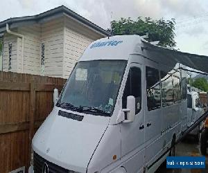 Sprinter motorhome campervan bus