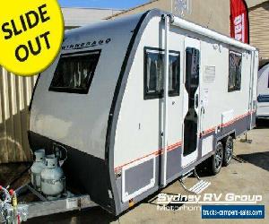 2019 Winnebago Mossman 680B Platinum White Caravan