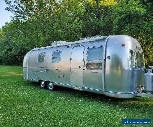 1973 Airstream Land Yacht