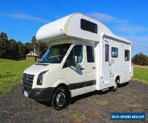 2010 Volkswagen Renegade White Motor Home