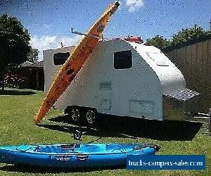 Family Caravan/Toy Hauler. Sleeps 6!