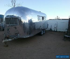 1957 Airstream Tradewind 