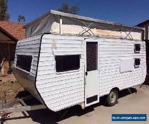 Caravan 1982 viscount  project  for Sale
