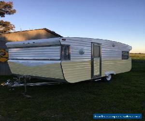 Viscount caravan