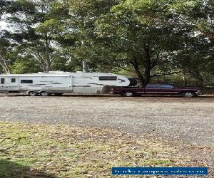 5th wheeler and GMC Sierra 1500 Z71 4x4