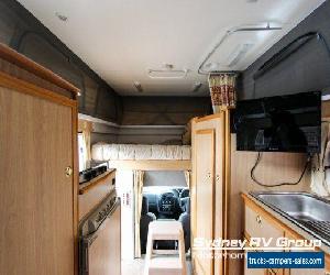 2000 Sunliner SRV White A Motor Home