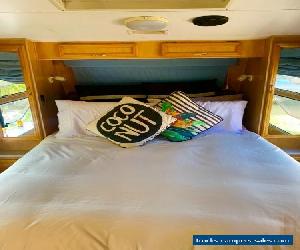 2006 compass navigator with ensuite  for Sale
