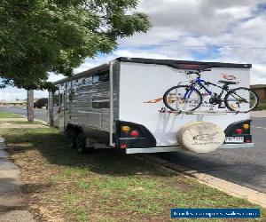 2014 Jayco Starcraft Outback Family Caravan with Bunks