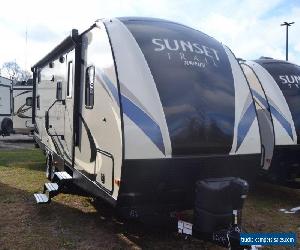 2017 CrossRoads Sunset Trail Super Lite 264BH Camper