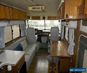 1991 Foretravel Grand Villa 36