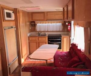 VISCOUNT SPORTZ 18 FT ENSUITE CARAVAN