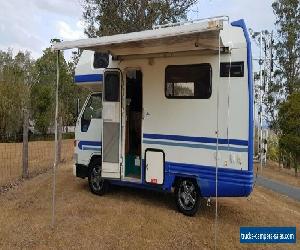 Toyota Vantech Camroad 2.8 Diesel, Automatic Motorhome 80 000 kms