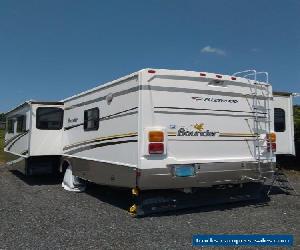 2005 Fleetwood Bounder