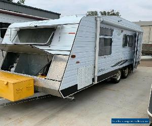 COMPASS 19 FOOT CARAVAN - ENSUITE