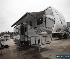 2017 Keystone Carbon 357 Camper