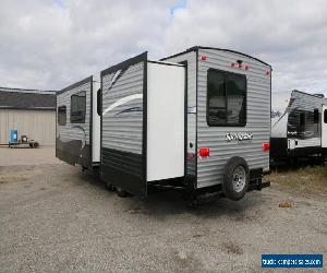 2017 Keystone Summerland 3030BH Camper