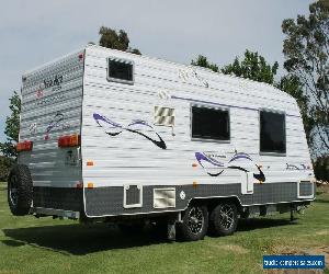 New Age oz Classic off road caravan , free camp ready & Vic rego 