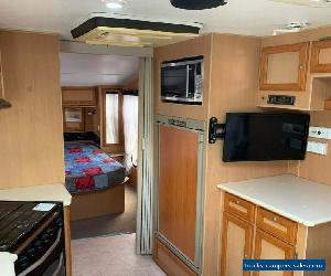 WINDSOR 21 FT CARAVAN