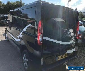 RENAULT TRAFIC CAMPER DAY VAN