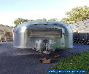 1968 Airstream International