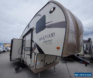 2016 Forest River Rockwood Signature Ultra Lite 8294WS Camper