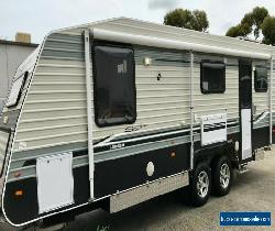 SUPREME SPIRIT 2013 CARAVAN, MIDDLE ENSUITE. QUEEN BED, RECLINER SEATING  for Sale