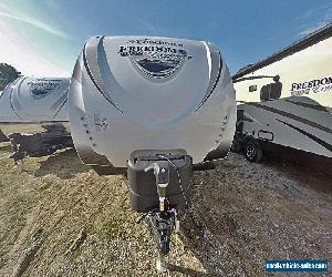 2017 Coachmen Freedom Express Liberty Edition 320BHDS Camper