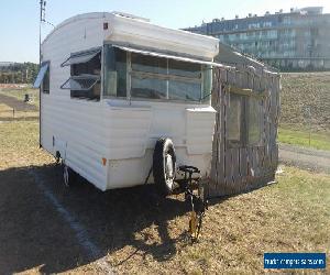 Vintage Caravan - 1970 Viscount ,16',full annexe, November rego, ready to roll 