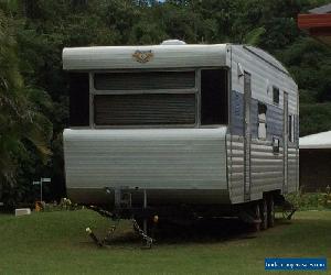 Viscount Supreme Caravan 30' Site Van