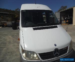 Mercedes-Benz 2004 Motor Home