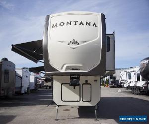 2017 Keystone Montana 3721RL Camper