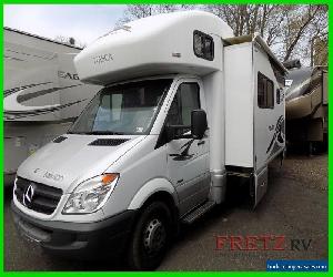 2011 Itasca Winnebago Mercedes Diesel Camper Coach Navion C Motorhome RV