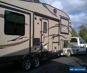 5th Wheel Caravan Rockwood 2014 model immaculate