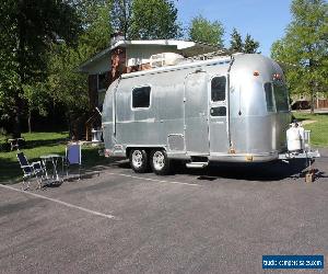 1974 Airstream Land Yacht Safari