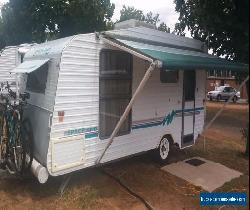 2000 Spaceland caravan for Sale