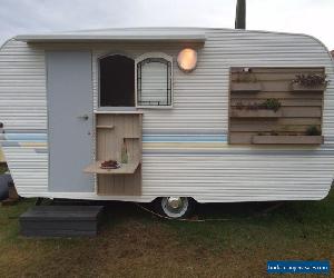 Caravan Shepherds Hut Conversion Granny Flat Spare Room