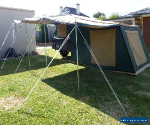 2011 Allied Pacific Camper Trailer