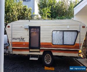 Caravan Prattline Low Tow