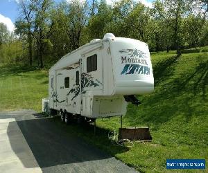 2005 KEYSTONE MONTANA 3685 FL