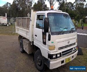 Daihatsu Delta Tipper Truck