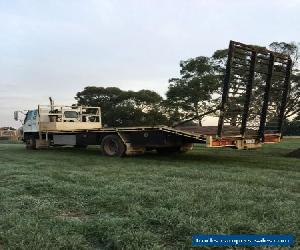 Isuzu tray beaver tail