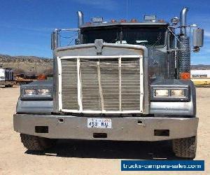 1985 Kenworth W900B Tri/A