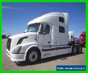 2004 Volvo VNL64T780