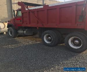 1995 Ford L9000